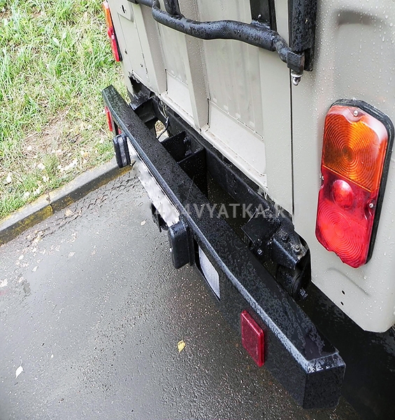картинка Бампер задний УАЗ Хантер с квадратом под фаркоп стандарт/лифт