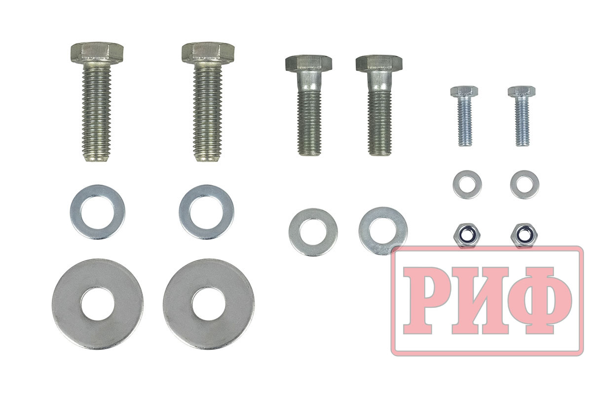 картинка Бампер задний РИФ Toyota Land Cruiser 78 2007+ с квадратом под фаркоп и фонарями стандарт