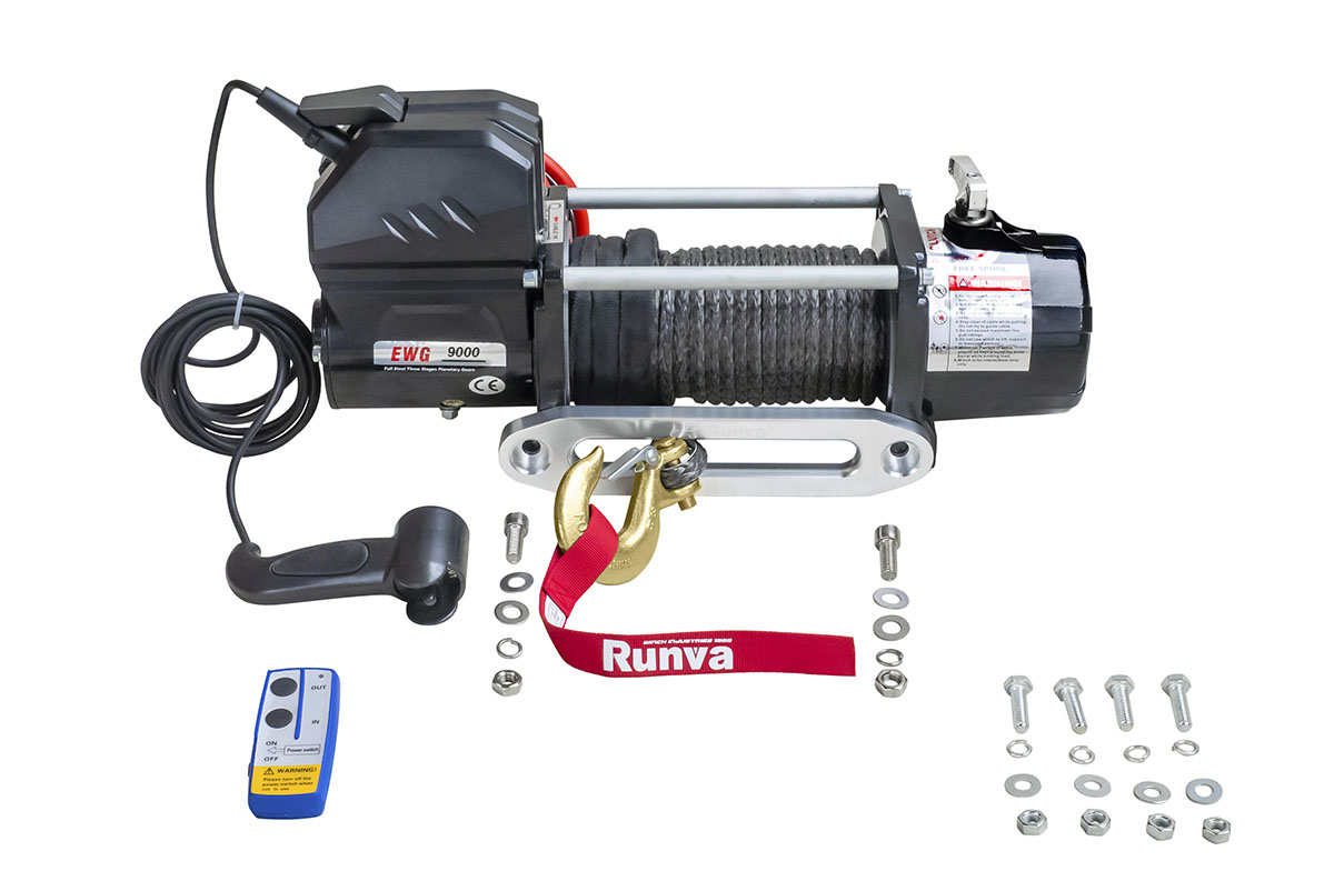 картинка Лебедка Runva 9000 lbs 4200 кг синтетика Magnum