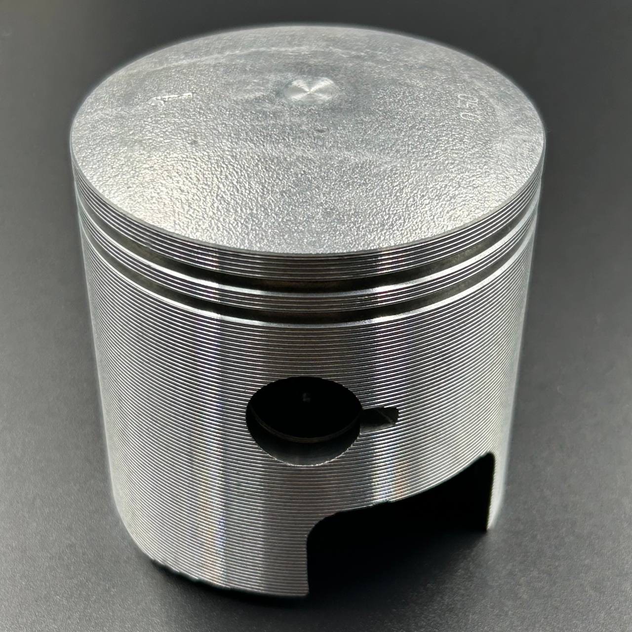 картинка Поршень Suzuki DT40 (82-89г) (0.50mm) (Osaka)