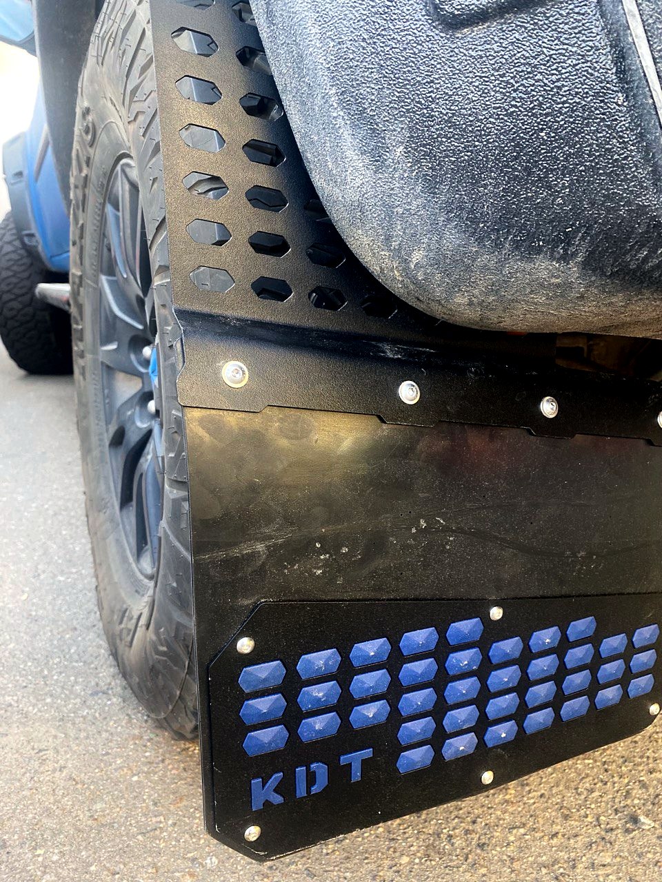 картинка Брызговики универсальные (полиуритан)