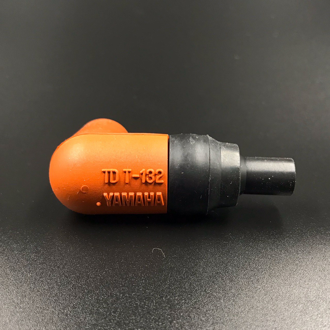 картинка Свечной колпачок Yamaha 2-250, F2-350 (Yamaha)