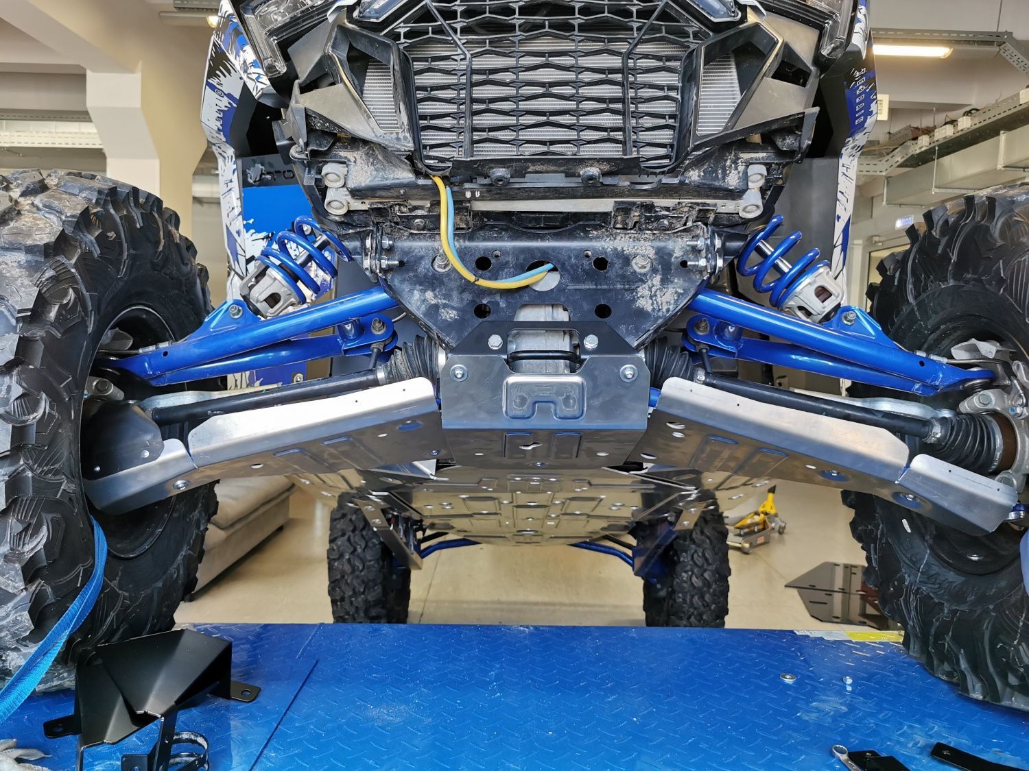 Защита передних рычагов Polaris RZR PRO XP