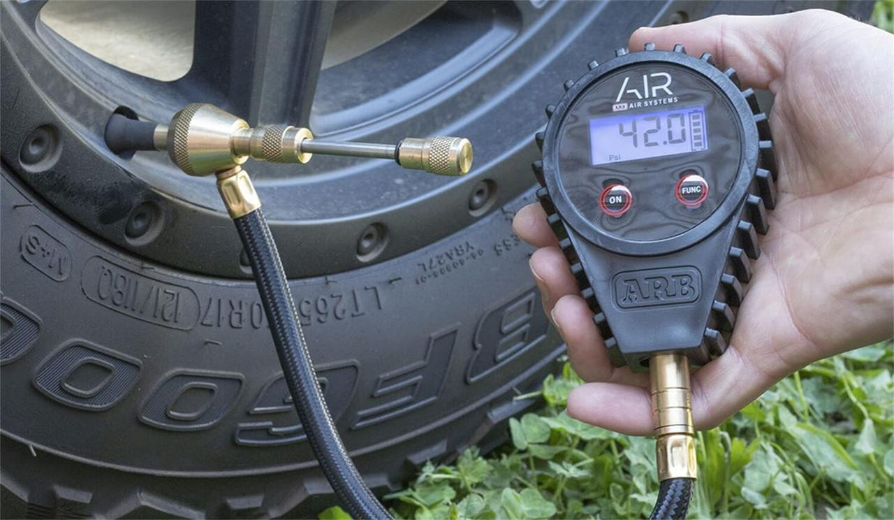 Дефлятор шин цифровой ARB E-Z с подсветкой и манометром PSI BAR KPA
