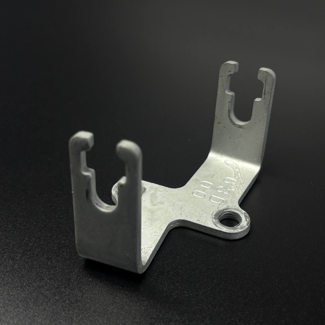 Кронштейн румпель Yamaha 63D485311000
