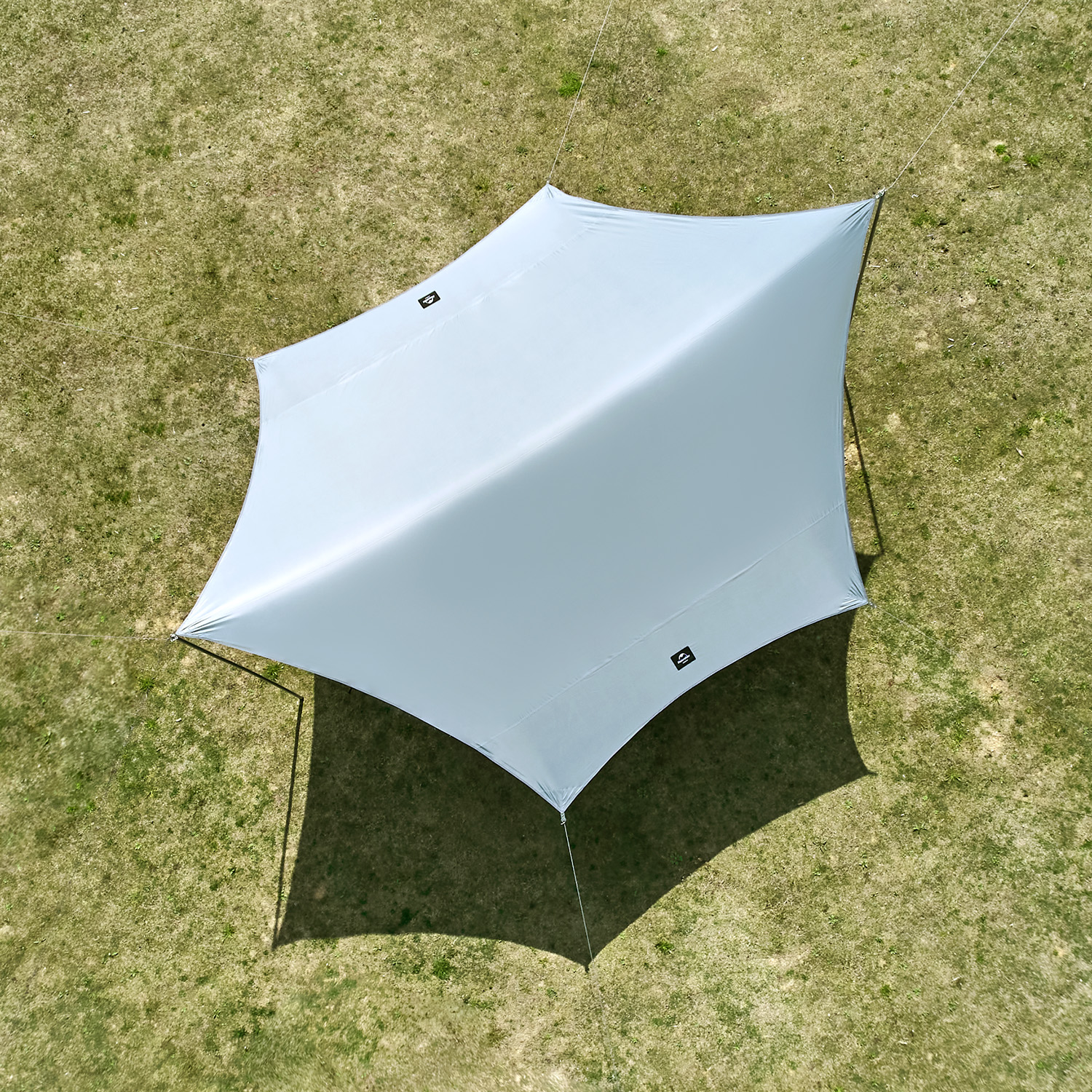 Тент кемпинговый Naturehike SHARK 5,2х4,2 м., зеленовато-серый