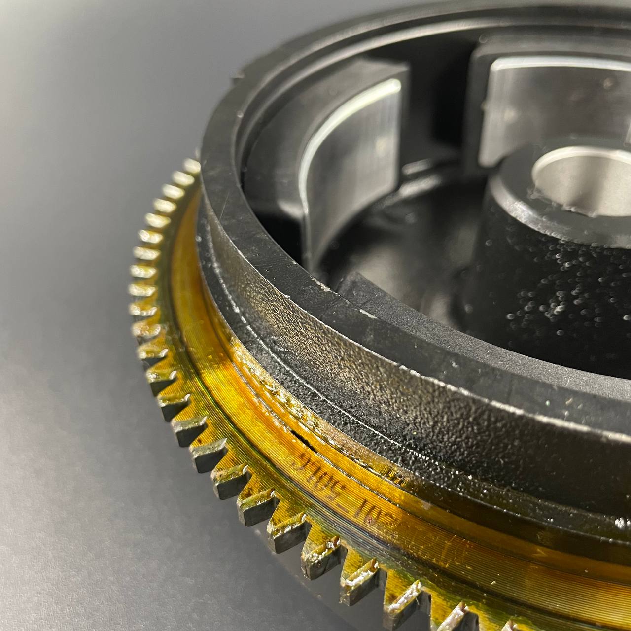 картинка Маховик Yamaha 9.9-15 (C венцом для электростартера) (Omax)