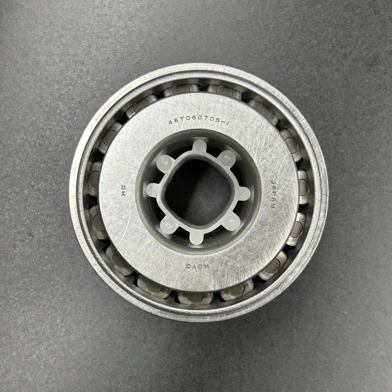 Подшипник роликовый Yamaha F300-350 (Yamaha)