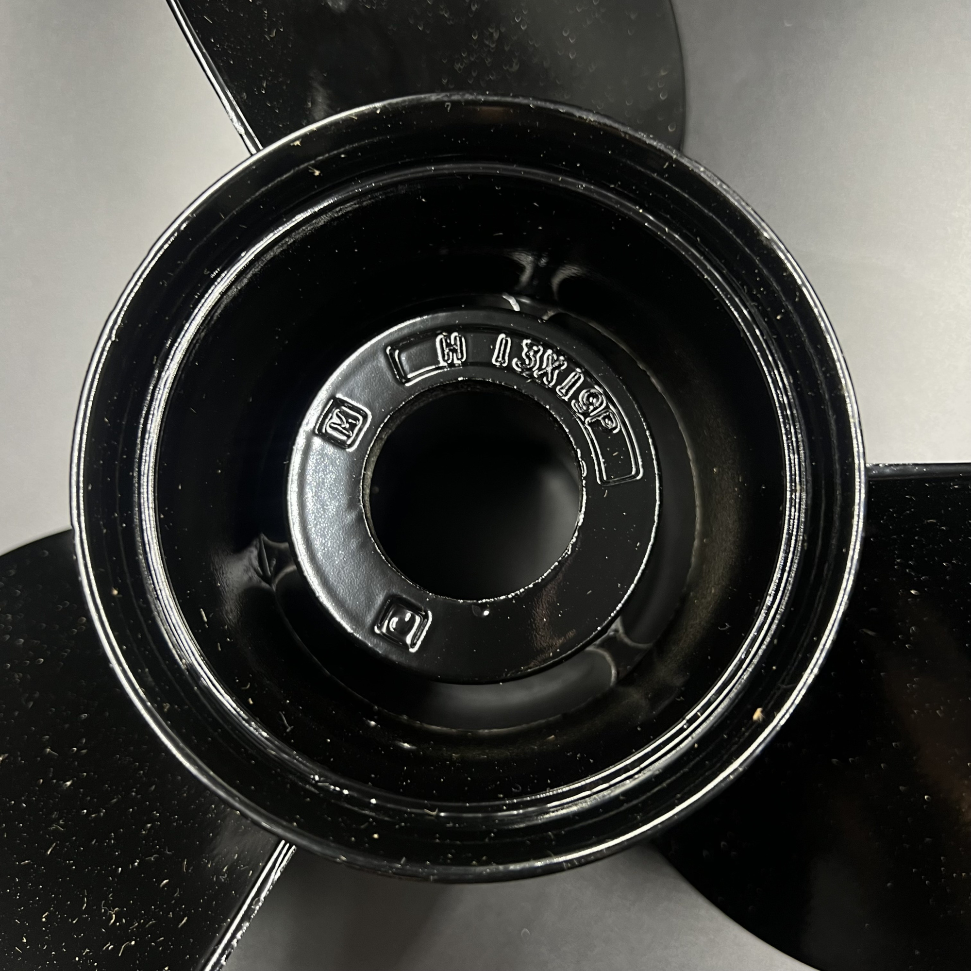 Гребной винт Mercury Black Max (13х19R)