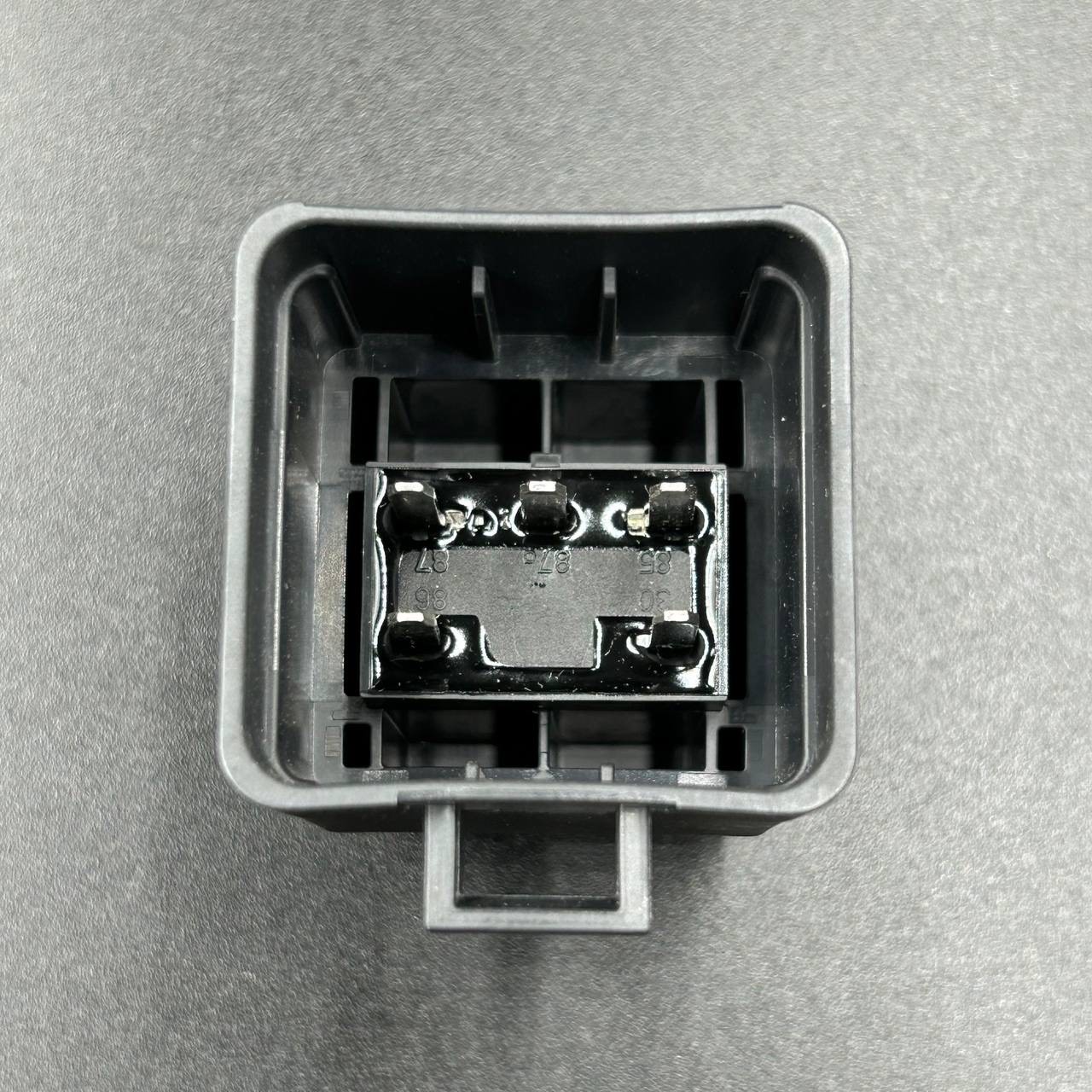 картинка Реле топливного насоса Mercruiser (865202T) (Quicksilver)