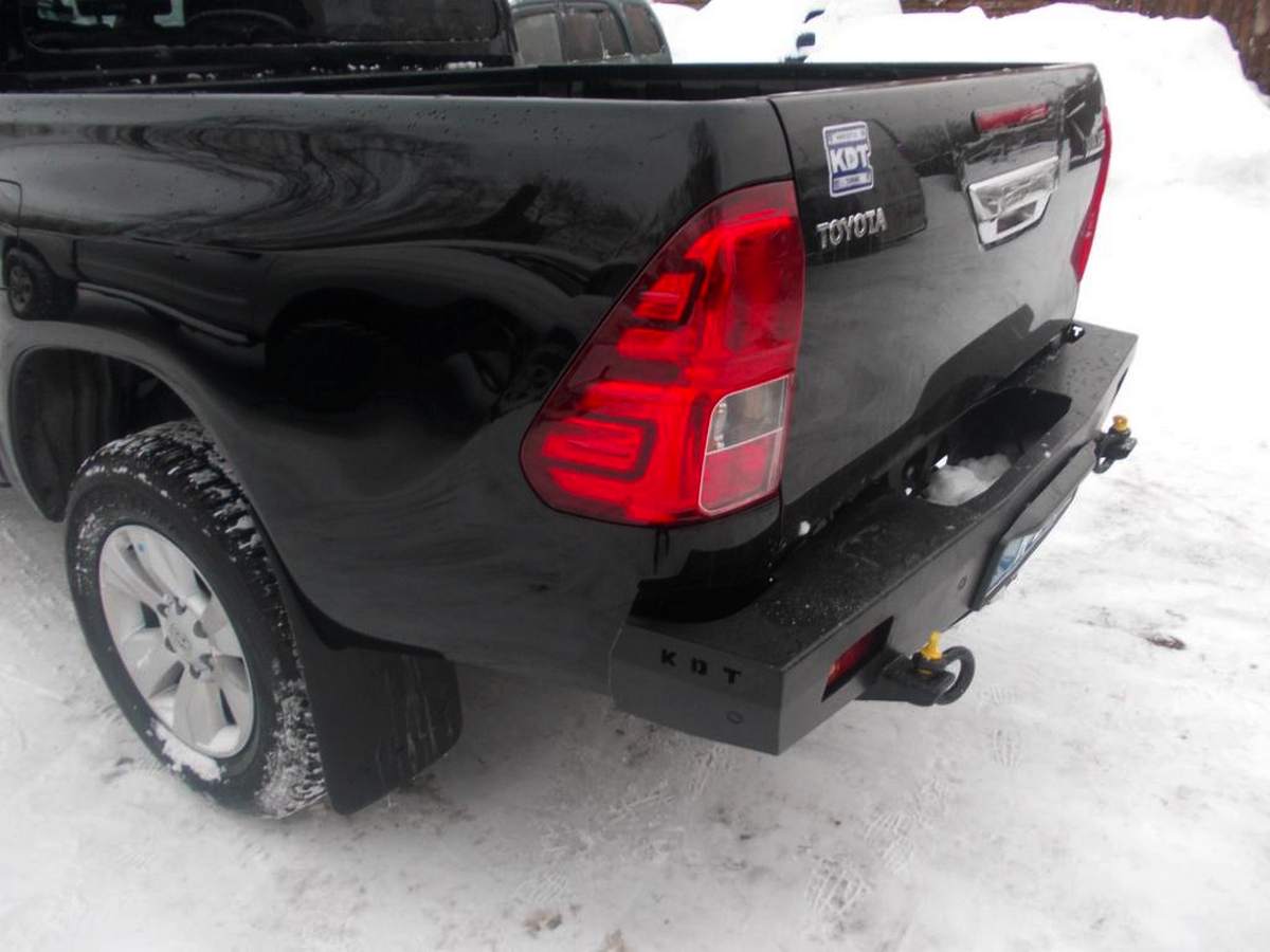 картинка Бампер задний KDT для Toyota Hilux