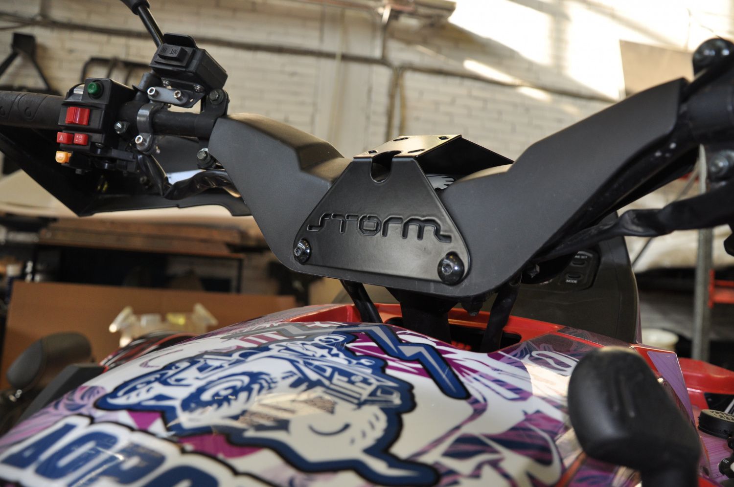 картинка Кронштейн навигатора для RM 800 ATV 2016-