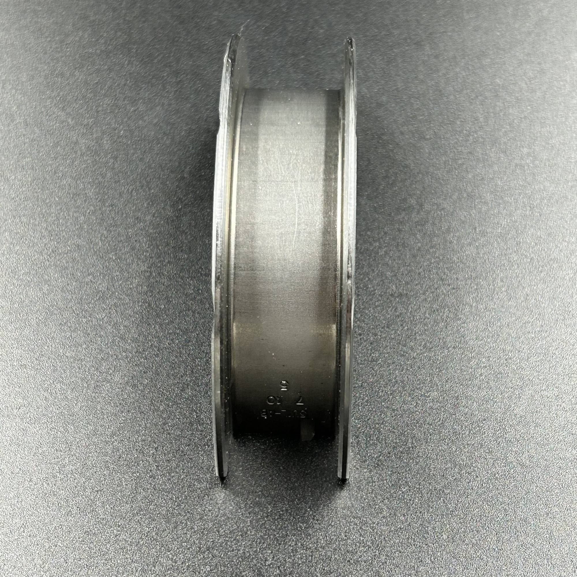 картинка Вкладыш средний (низ) Yamaha F200-250 () (69J-11426-01) (Yamaha)