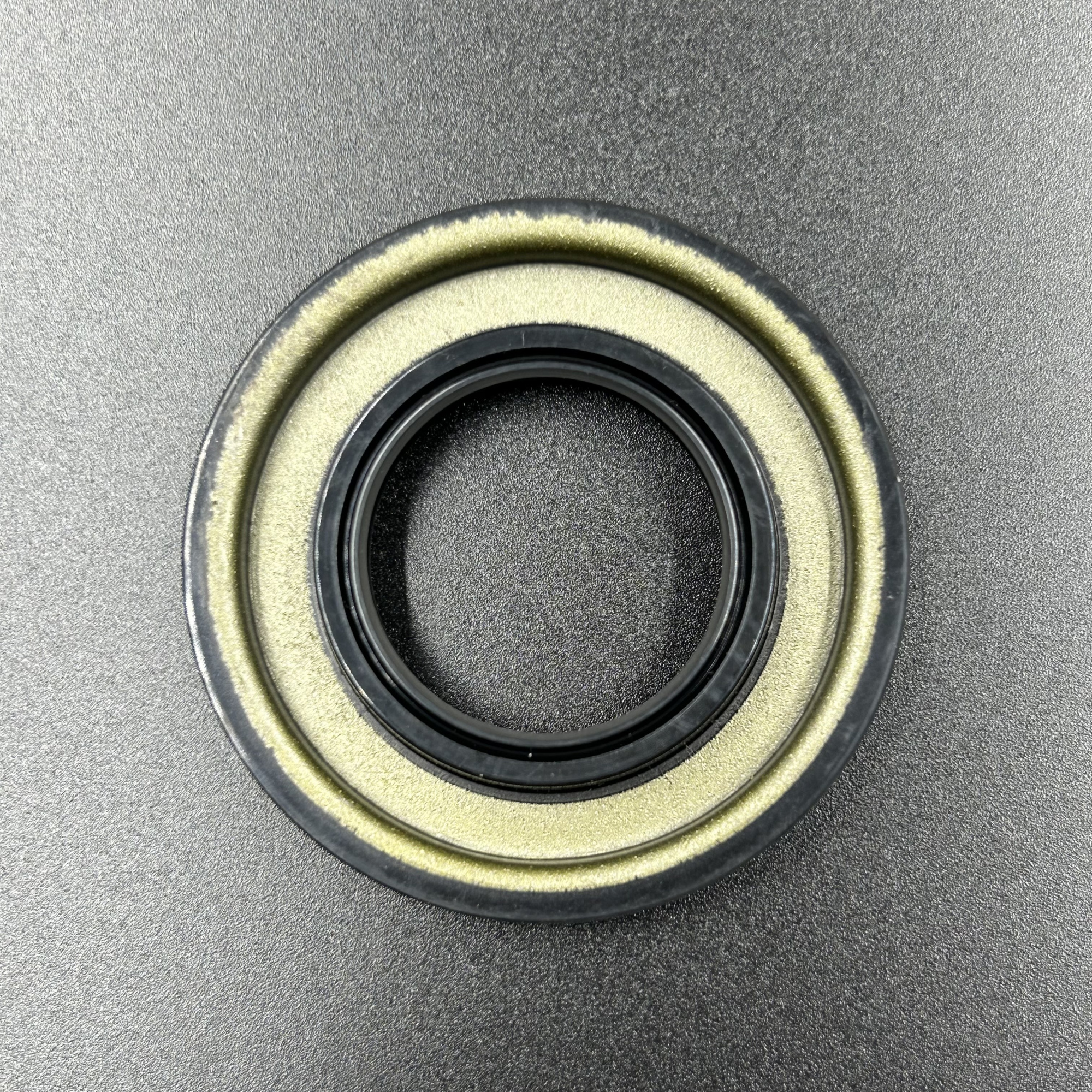 картинка Лабиринтное уплотнение коленвала Yamaha 9.9-15 (резиновое) (PREMARINE)