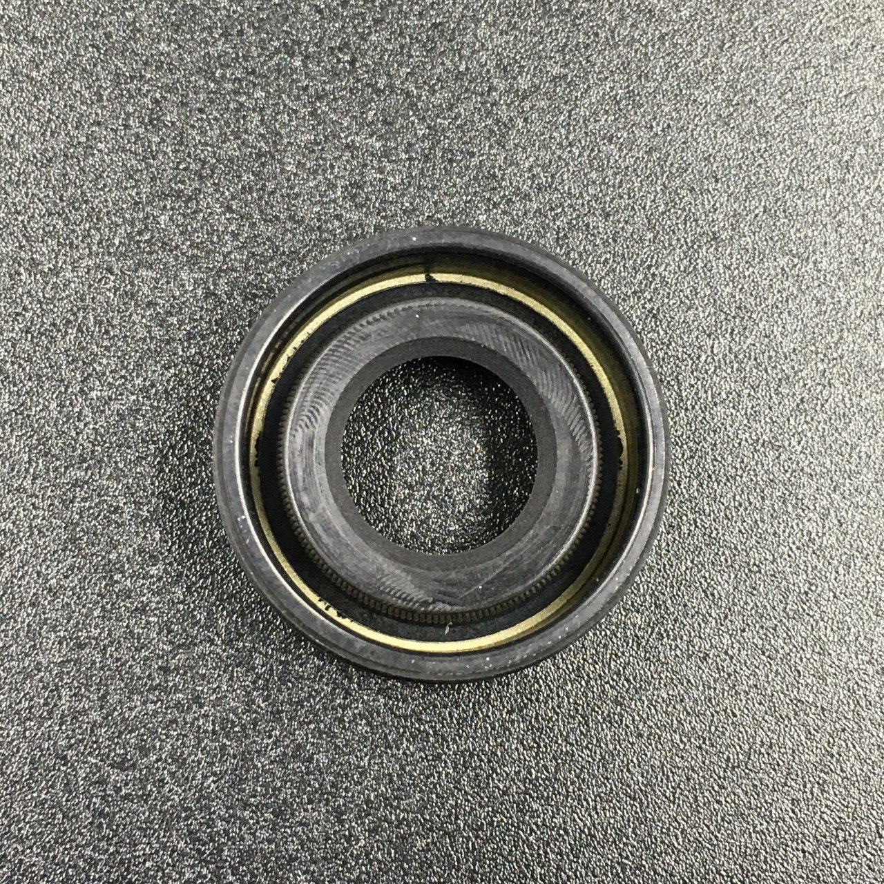 картинка Сальник Yamaha (93101-10M14) (10.8x21x7) (Omax)