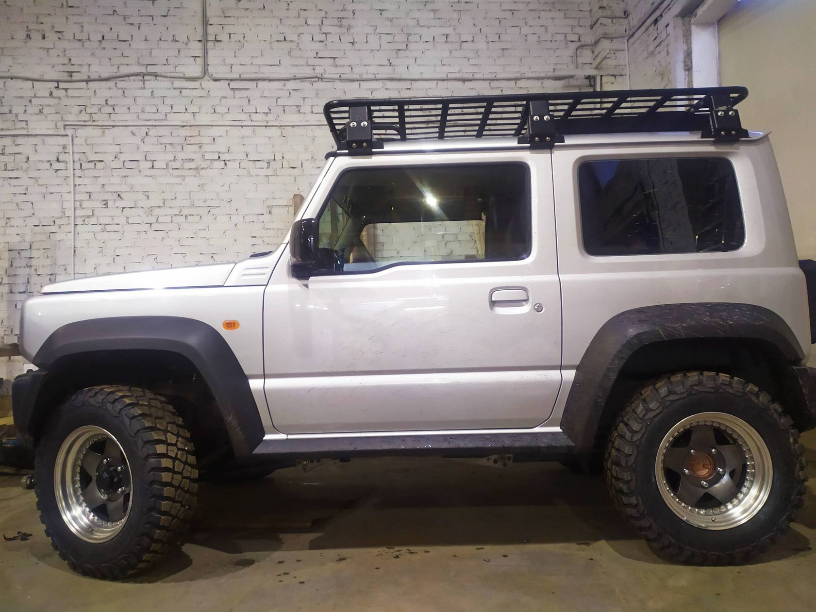 картинка Багажник-площадка алюминиевый - Suzuki Jimny