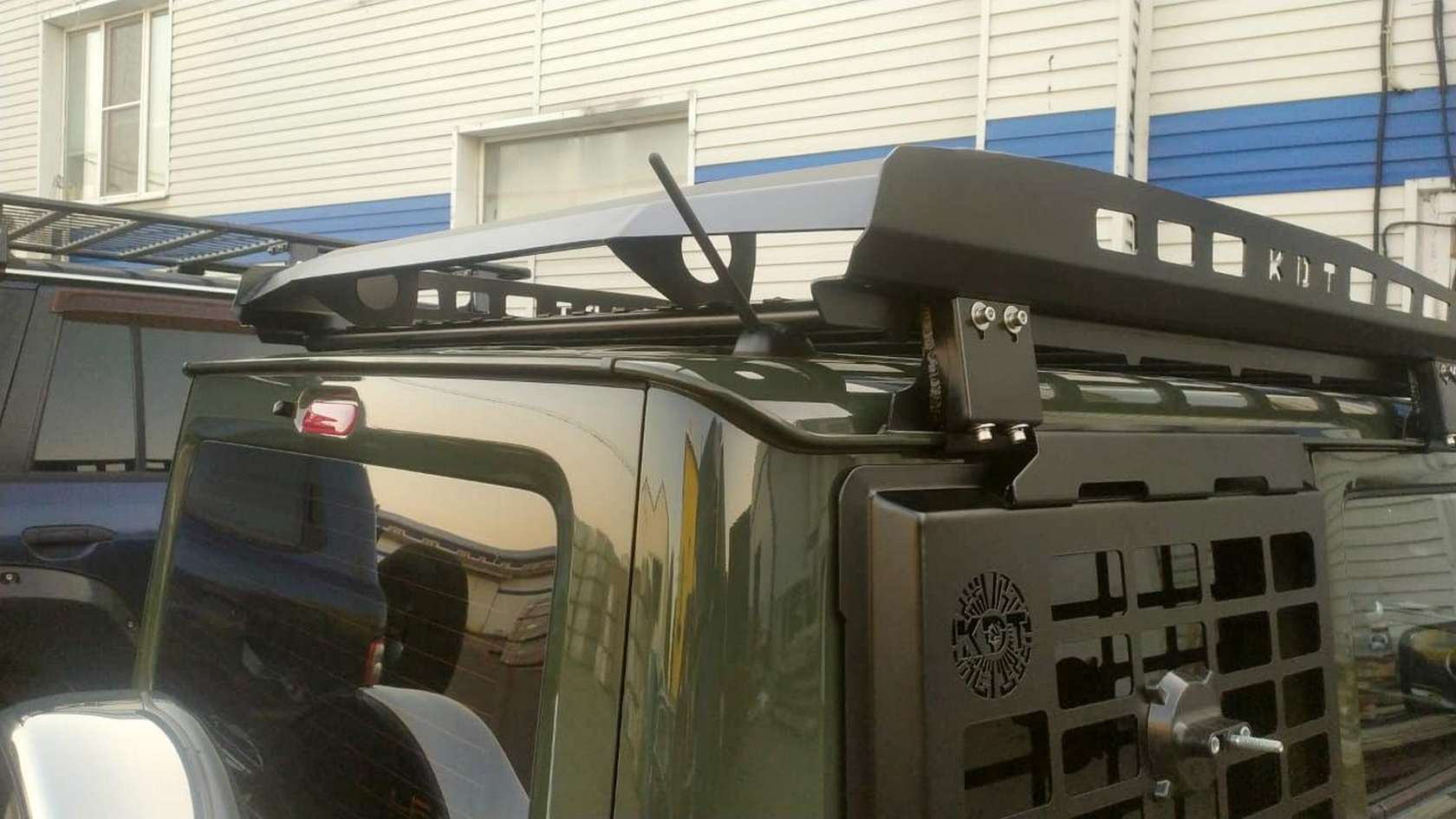 Багажник аэродинамический алюминиевый - Suzuki Jimny