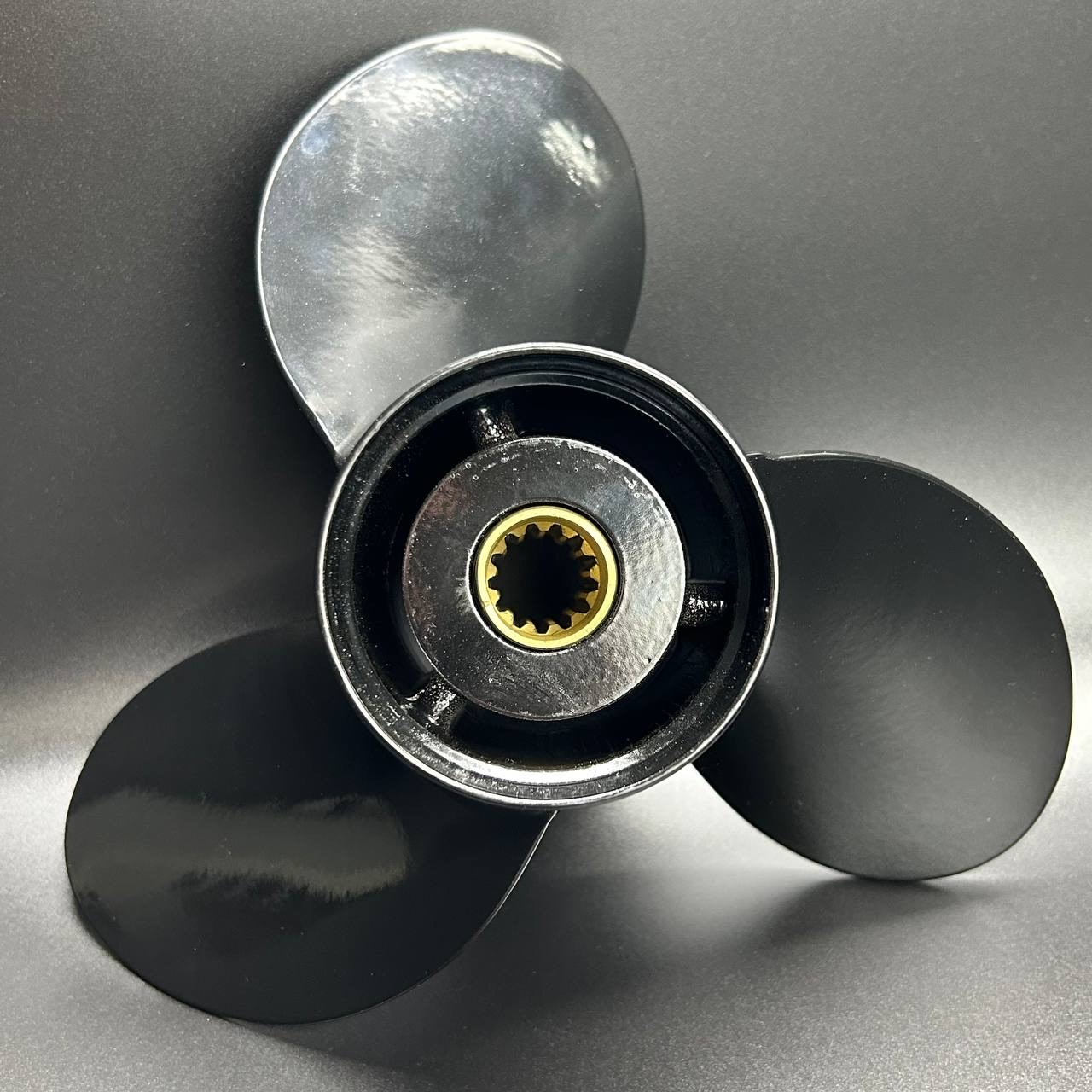 картинка Гребной винт Mercury 25-70 Megara (3x10-1/4x14) (Polastorm)