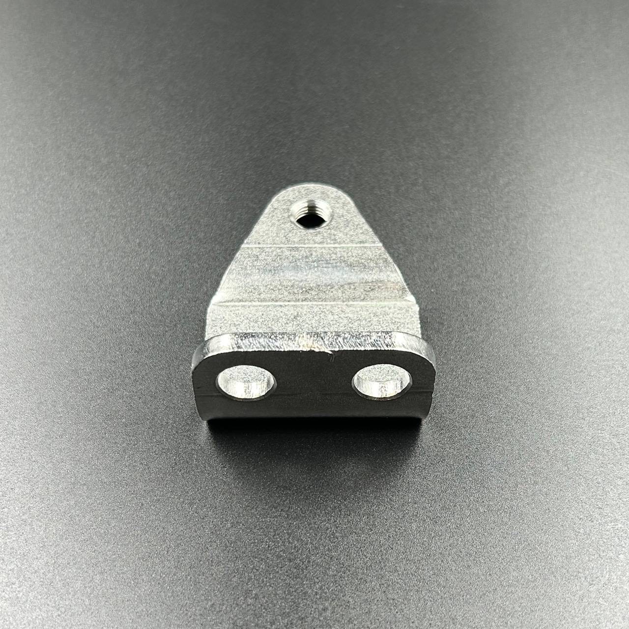 картинка Кронштейн крепления рулевой тяги Yamaha 40X, F20-70 (KACAWA)