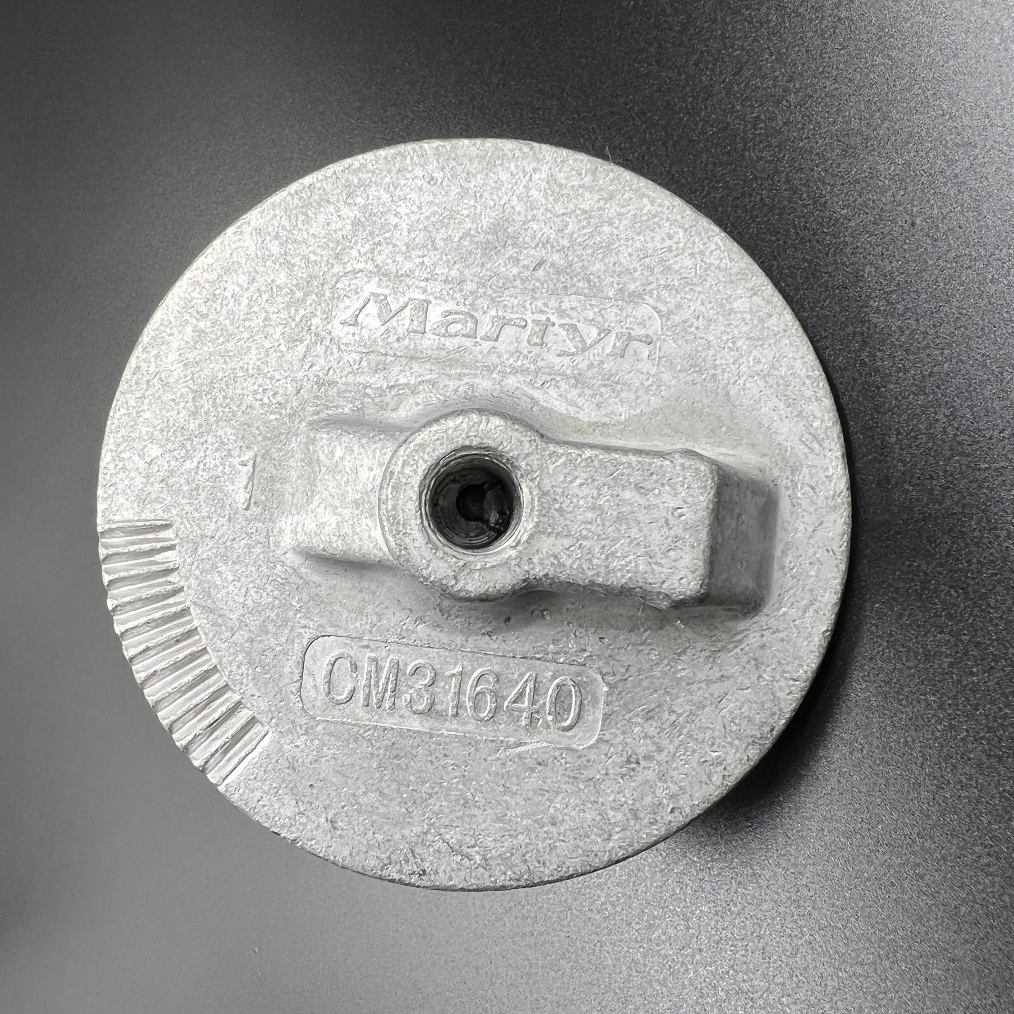 картинка Анод редуктора Mercury 75-125 (Алюминиевый) (8M0036746; 31640T5; 31640T) (KACAWA)