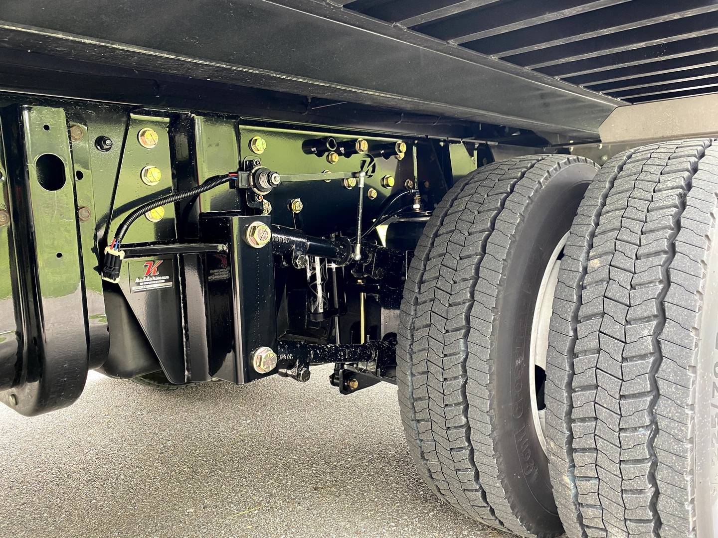 картинка Задняя пневматическая подвеска 4-рычажная Silverado 4500/5500/6500