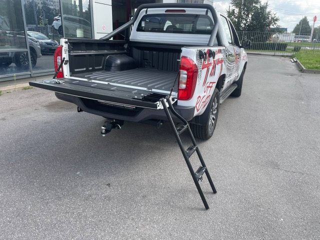 картинка Лестница на задний борт пикапа универсальная