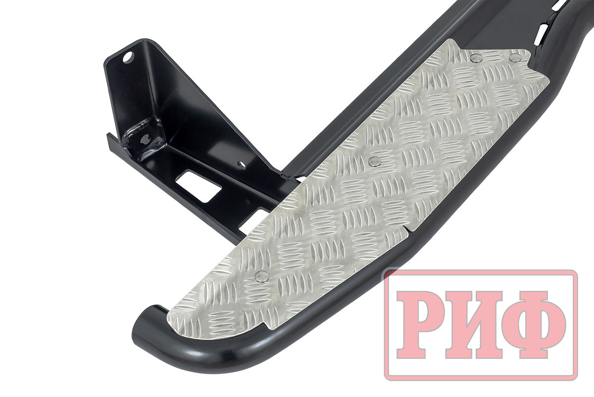 картинка Пороги РИФ силовые Toyota Hilux 1983-1997