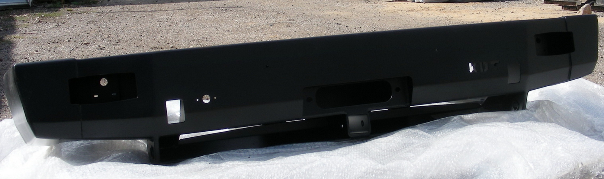 картинка Бампер задний KDT с площадкой под лебедку для Toyota Land Cruiser 78