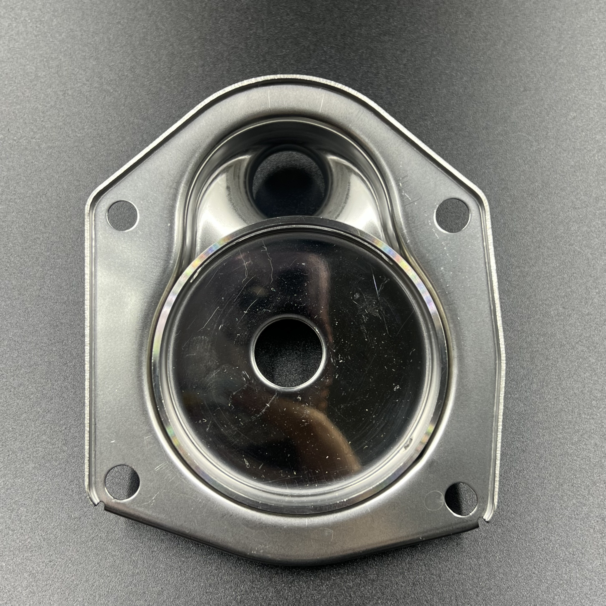 картинка Корпус помпы охлаждения Mercury 25-50 (Металлический) (Omax)