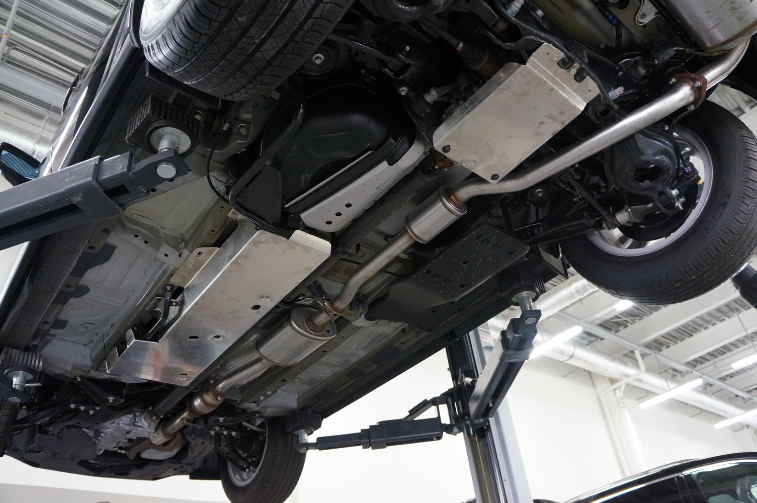 картинка Проушины буксировочные Acura RDX (2018-) ABC.ACURA.RE.40