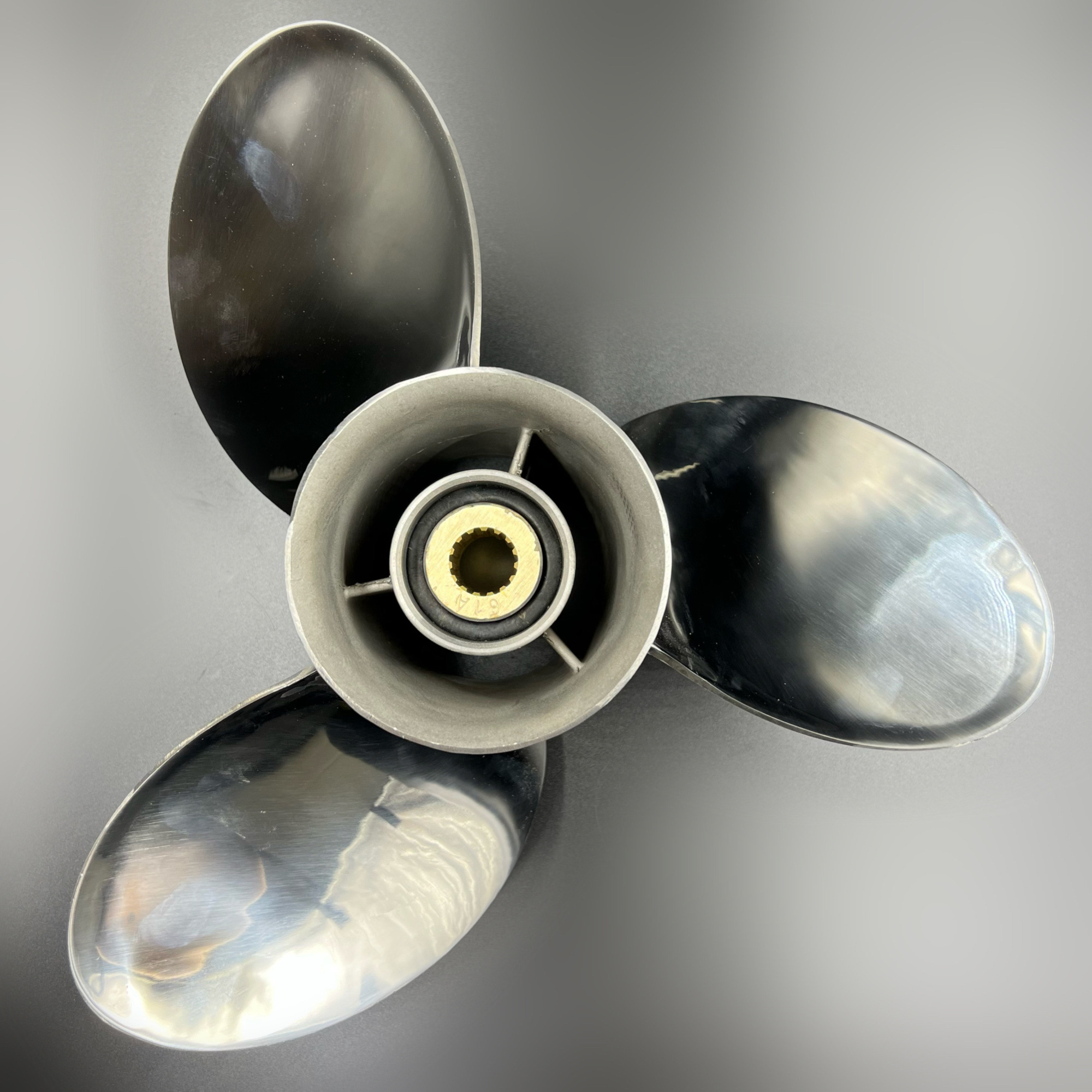 картинка Гребной винт Suzuki DF150-DF300 (3x14-1/2x25) (Левого вращения) (Сталь)