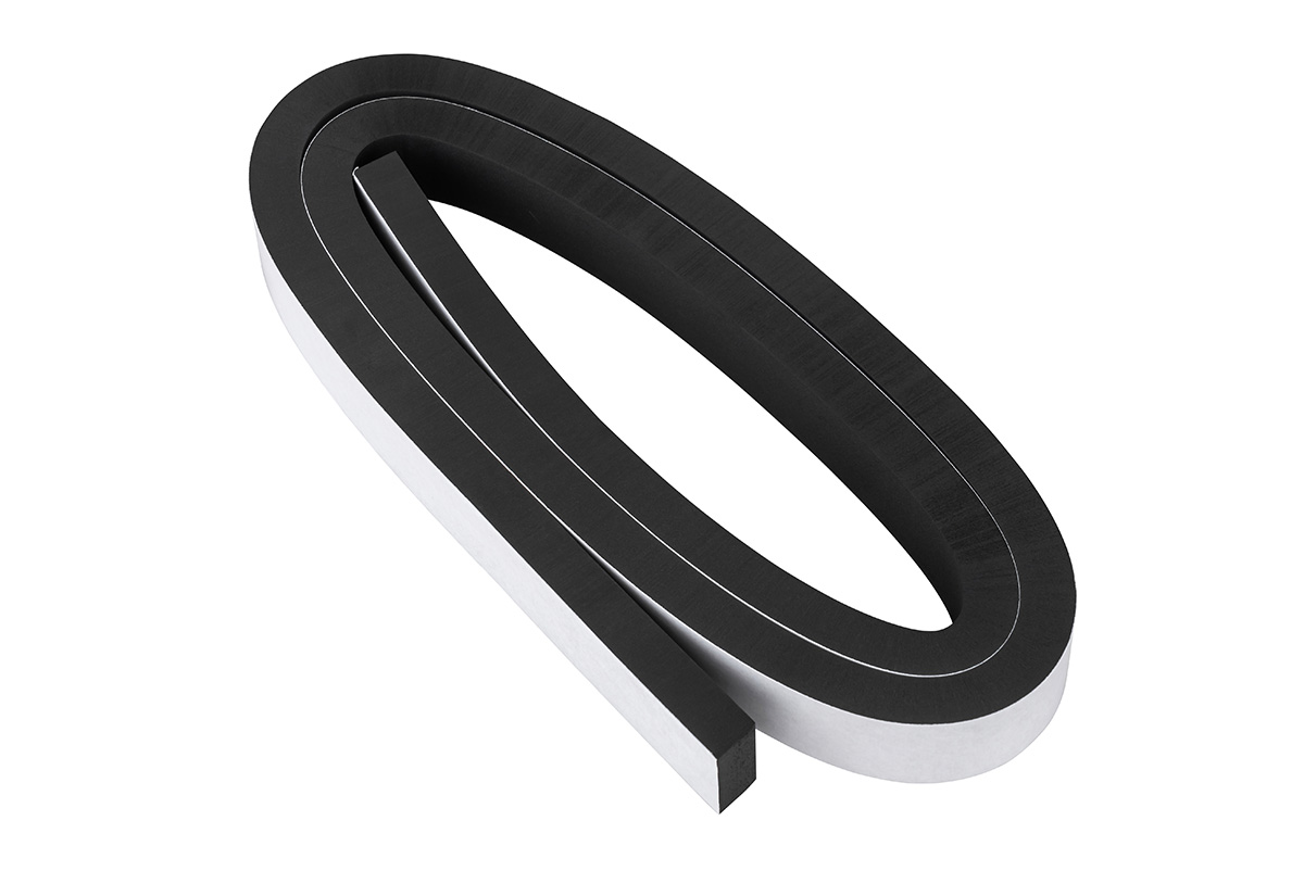 картинка Крышка кузова Dongfeng DF6, роллета раздвижная, алюминиевая, черная