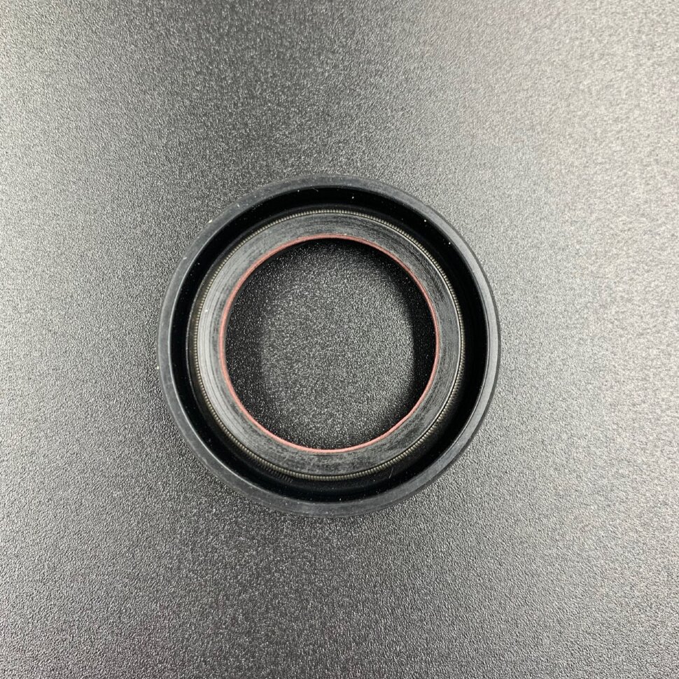 картинка Сальник Yamaha (93102-25010) (25x32x7) (Omax)