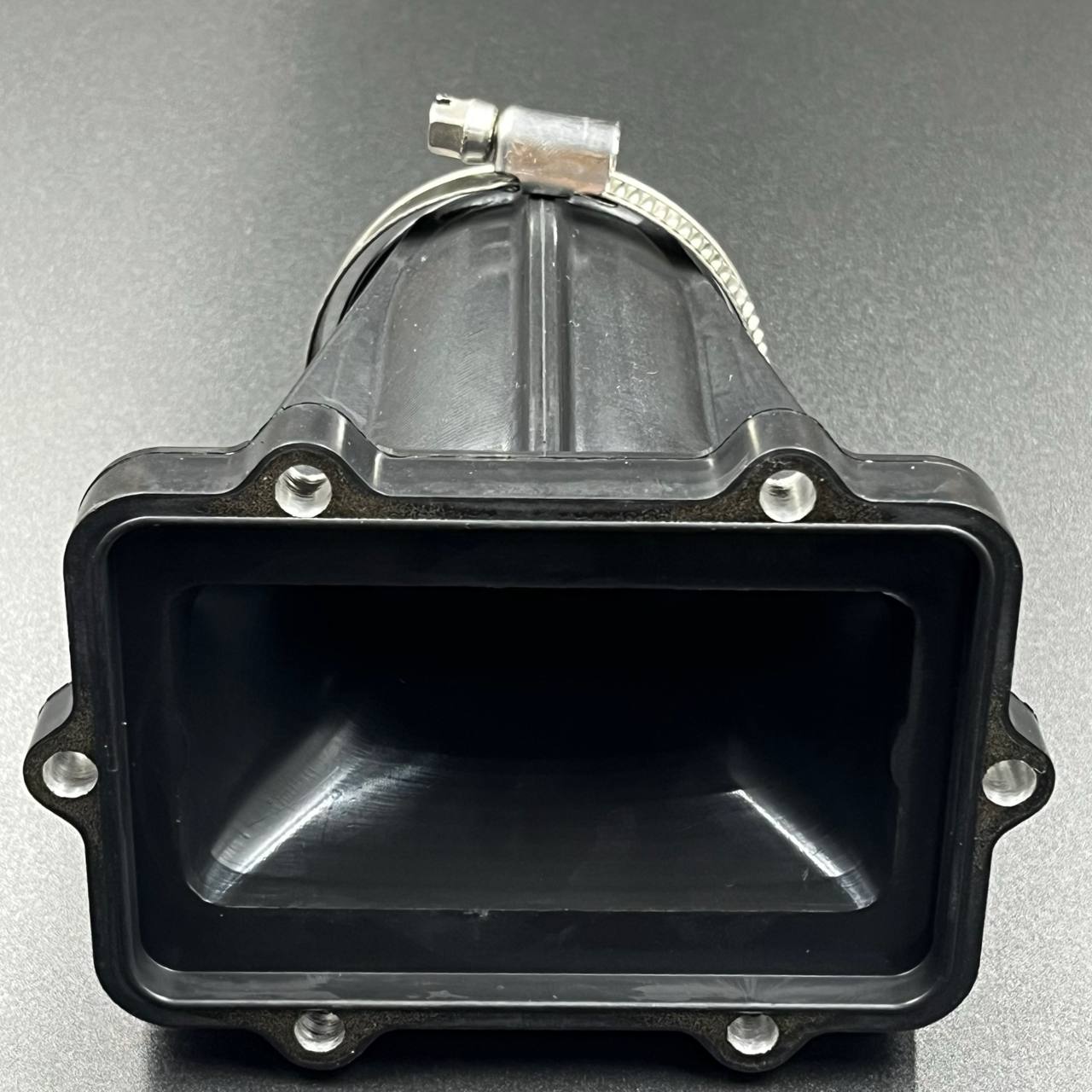 картинка Впускной патрубок карбюратора Ski Doo (420667470) (KINETIX)