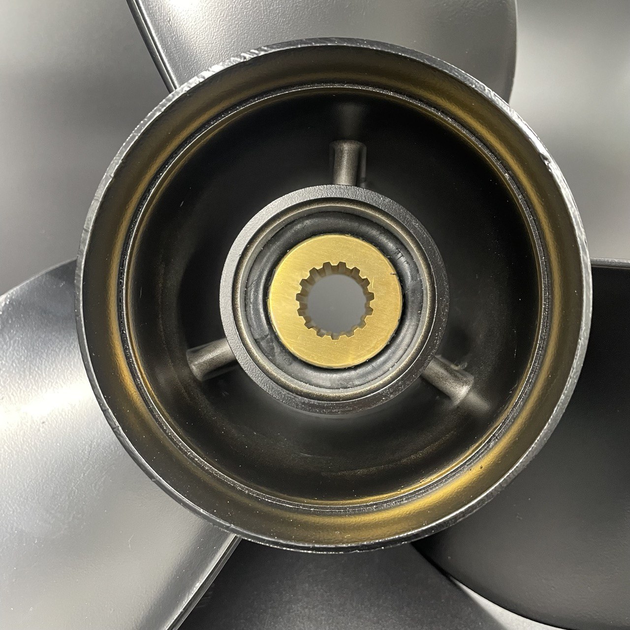 картинка Гребной винт Suzuki DF150-DF300 (3x15x17)