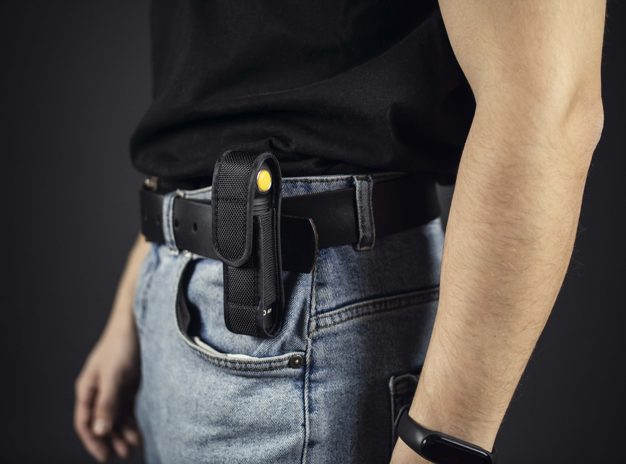 картинка Налобный фонарь ARMYTEK WIZARD C2 PRO MAX МАГНИТ USB ТЕПЛЫЙ