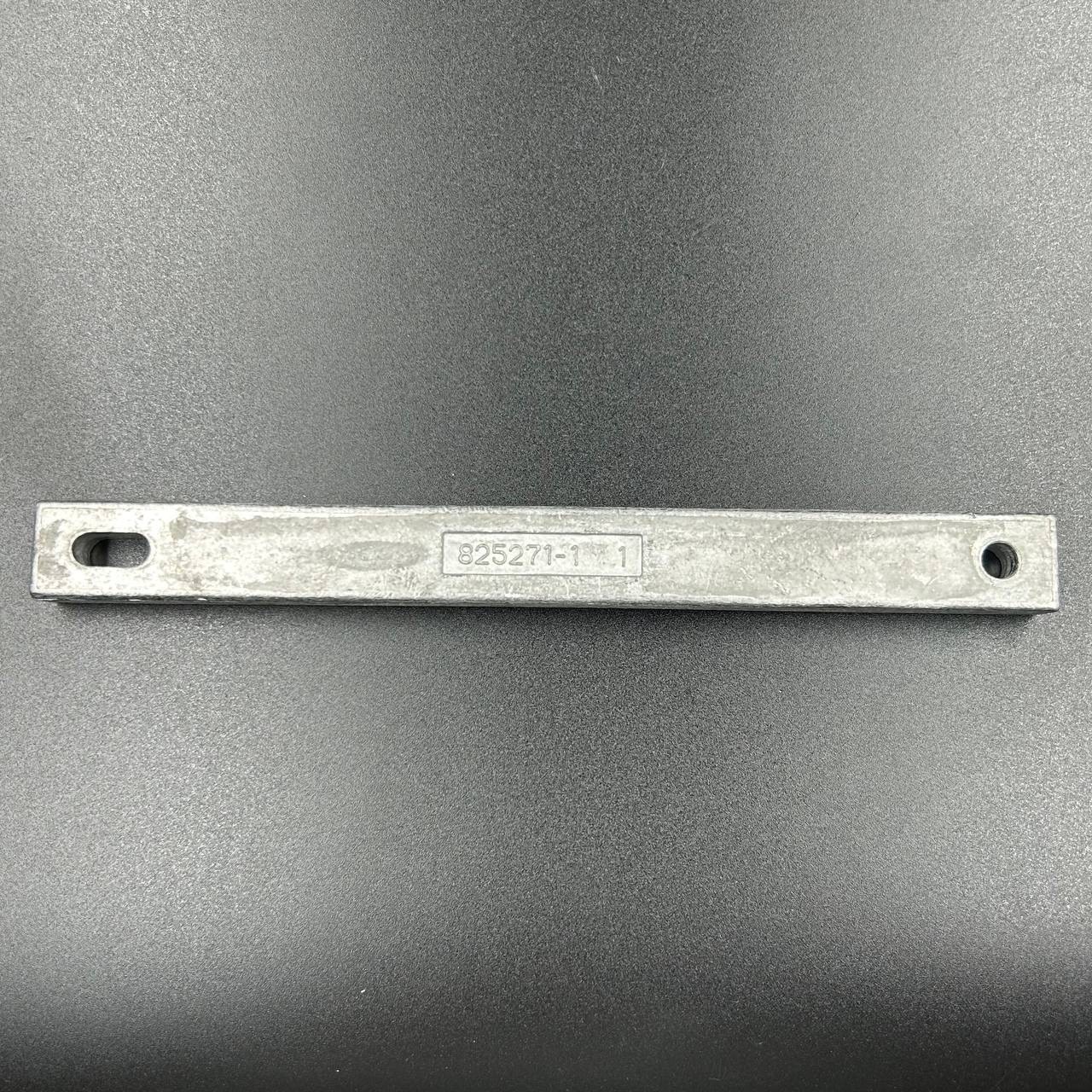 картинка Анод подвески Mercury/Mariner (Алюминиевый) (8252711) (Quicksilver)