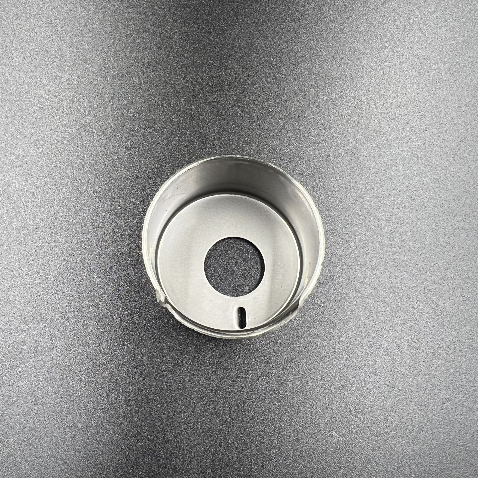 картинка Стакан помпы охлаждения Suzuki DF9.9-15, DF8-20A  (KACAWA)