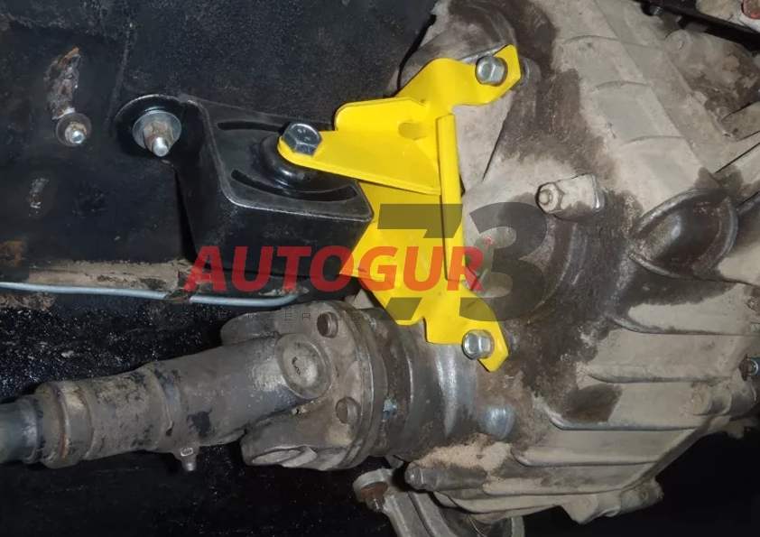 картинка Дополнительная опора раздатки ВАЗ 2121 21210-180 "SV Parts"