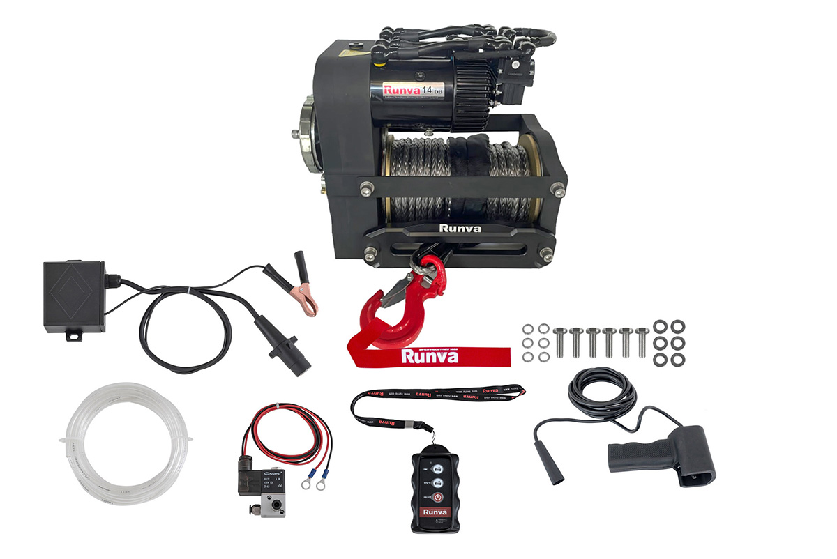 картинка Лебёдка двухмоторная 12V Runva 14000 lbs 6350 кг синтетический трос