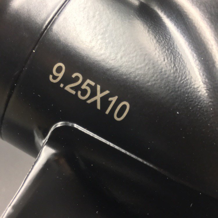 картинка Гребной винт Tohatsu 9.9-18 (3x9.25x10)