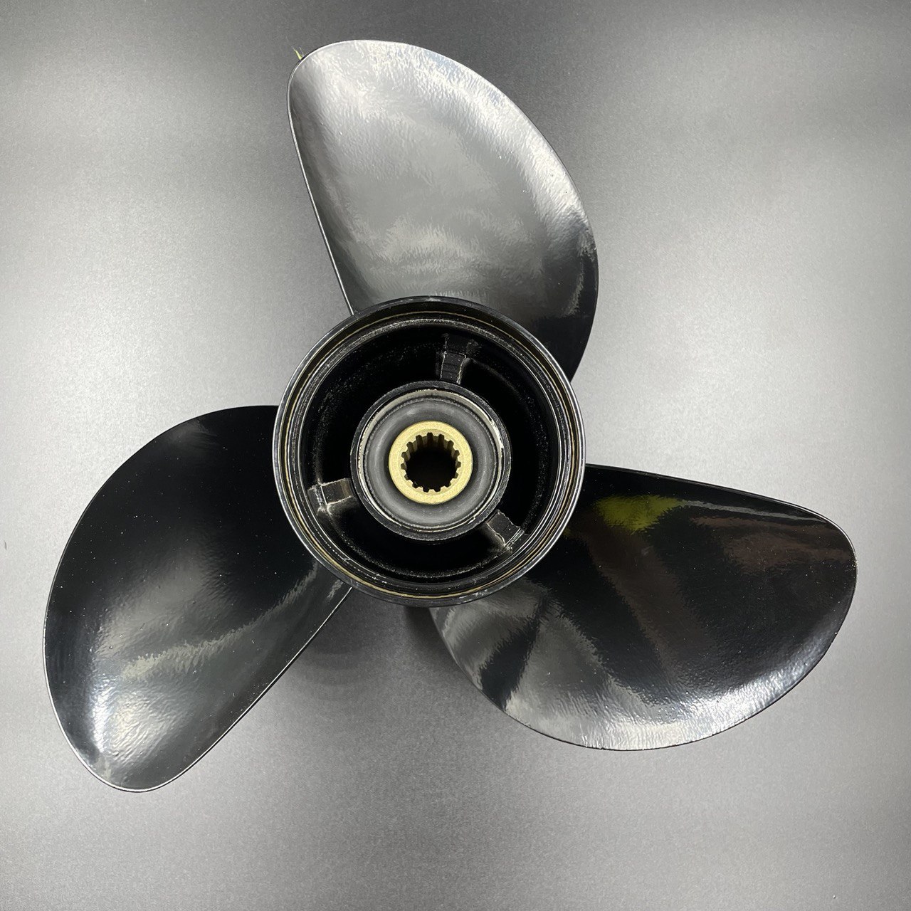 картинка Гребной винт Suzuki DF90-140, DF70A-140A, DF100B (3x14x15) Match (Michigan)