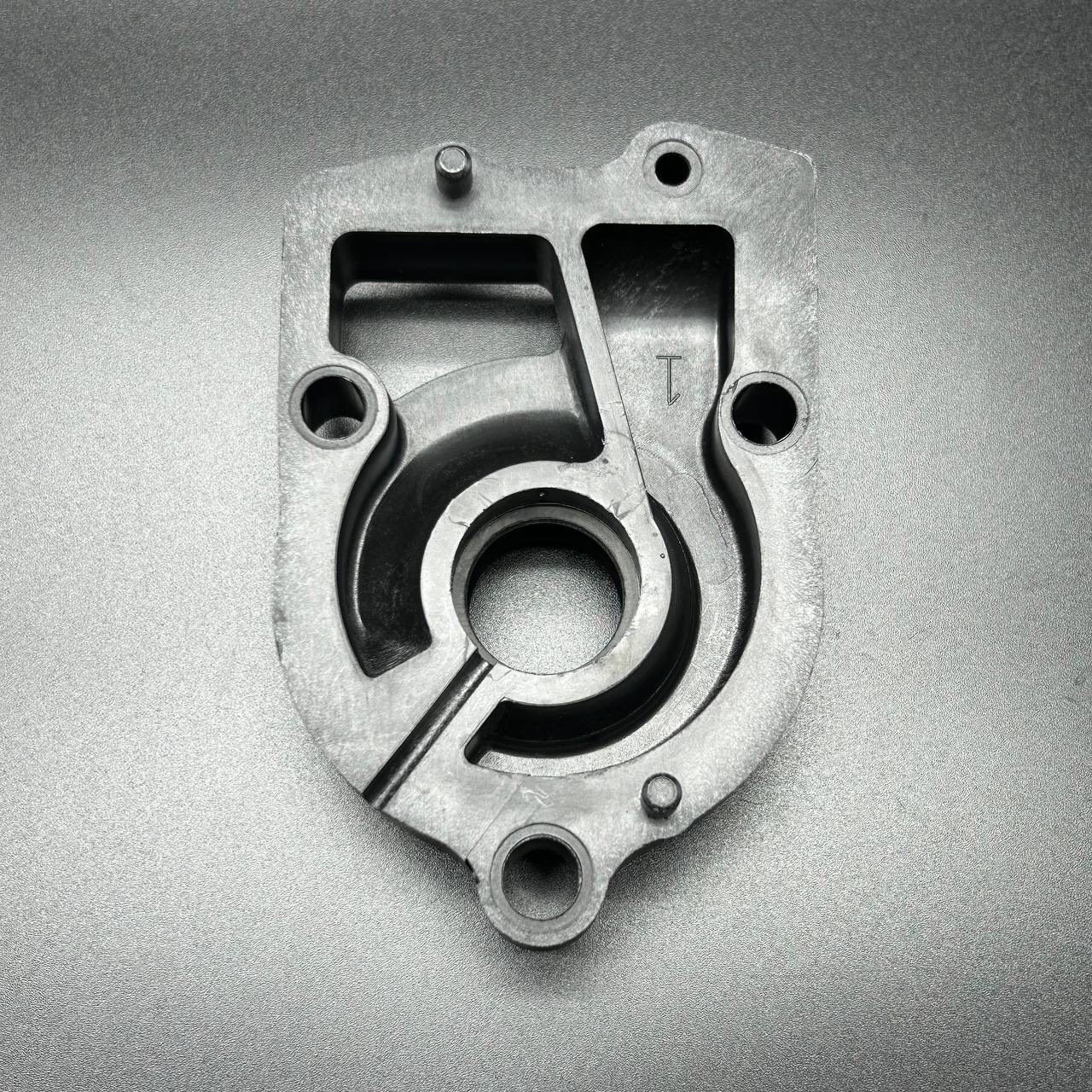 картинка Основание водяного насоса пластиковое BASE ASSY-W/P (Quicksilver)