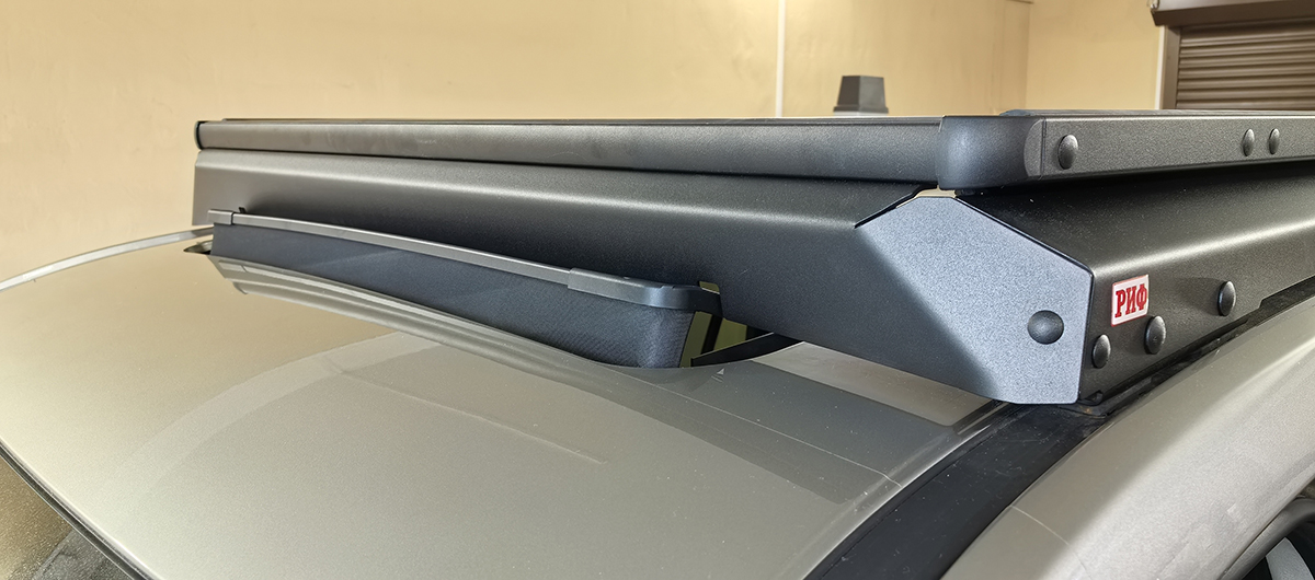 картинка Багажник TANK 500 с панорамной крышей с крепежом РИФ