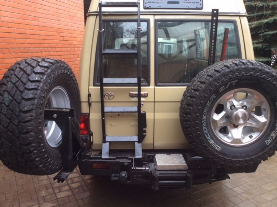 картинка Бампер задний KDT с площадкой под лебедку для Toyota Land Cruiser 78
