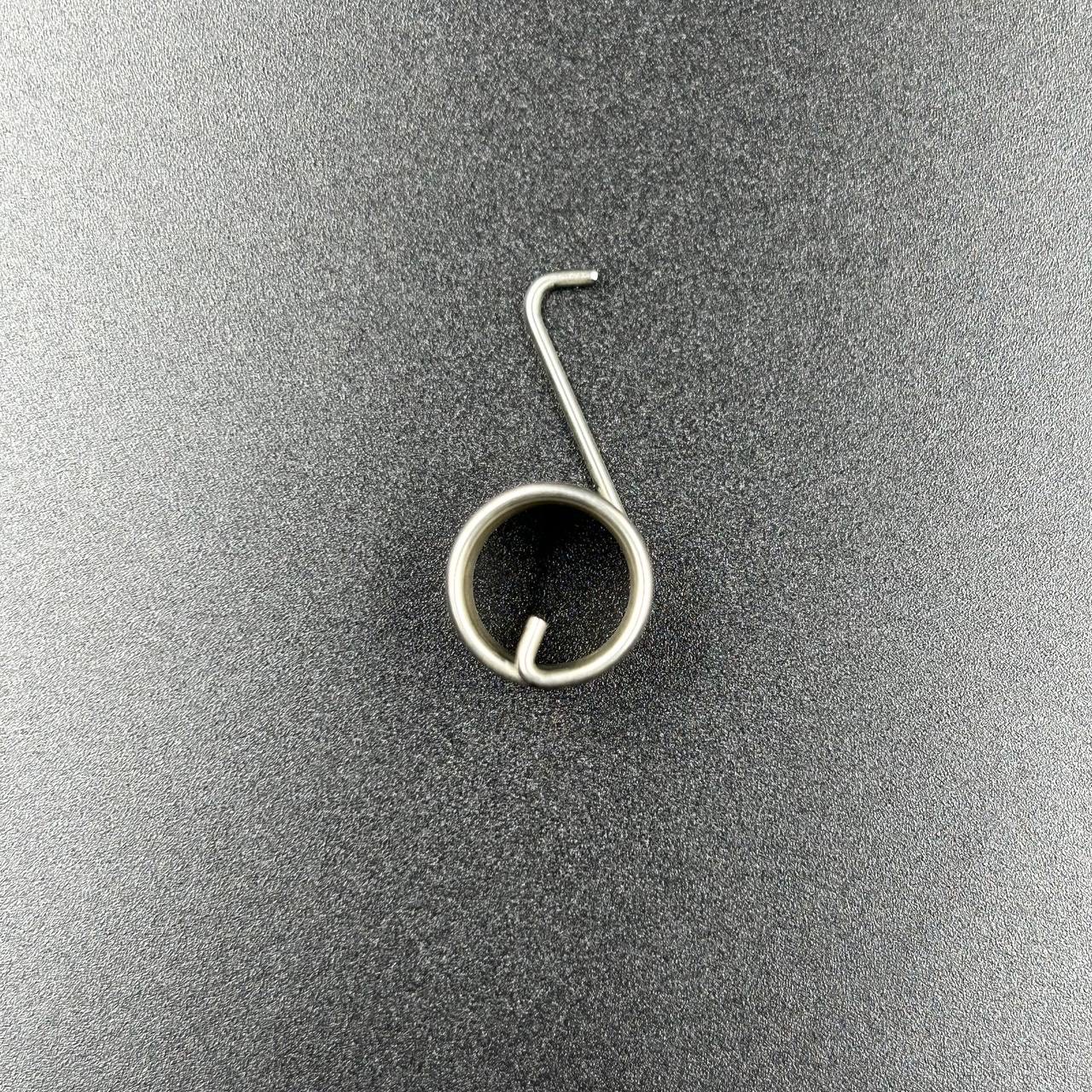 Пружина оси включения хода Yamaha 25-30 (YUELANG)