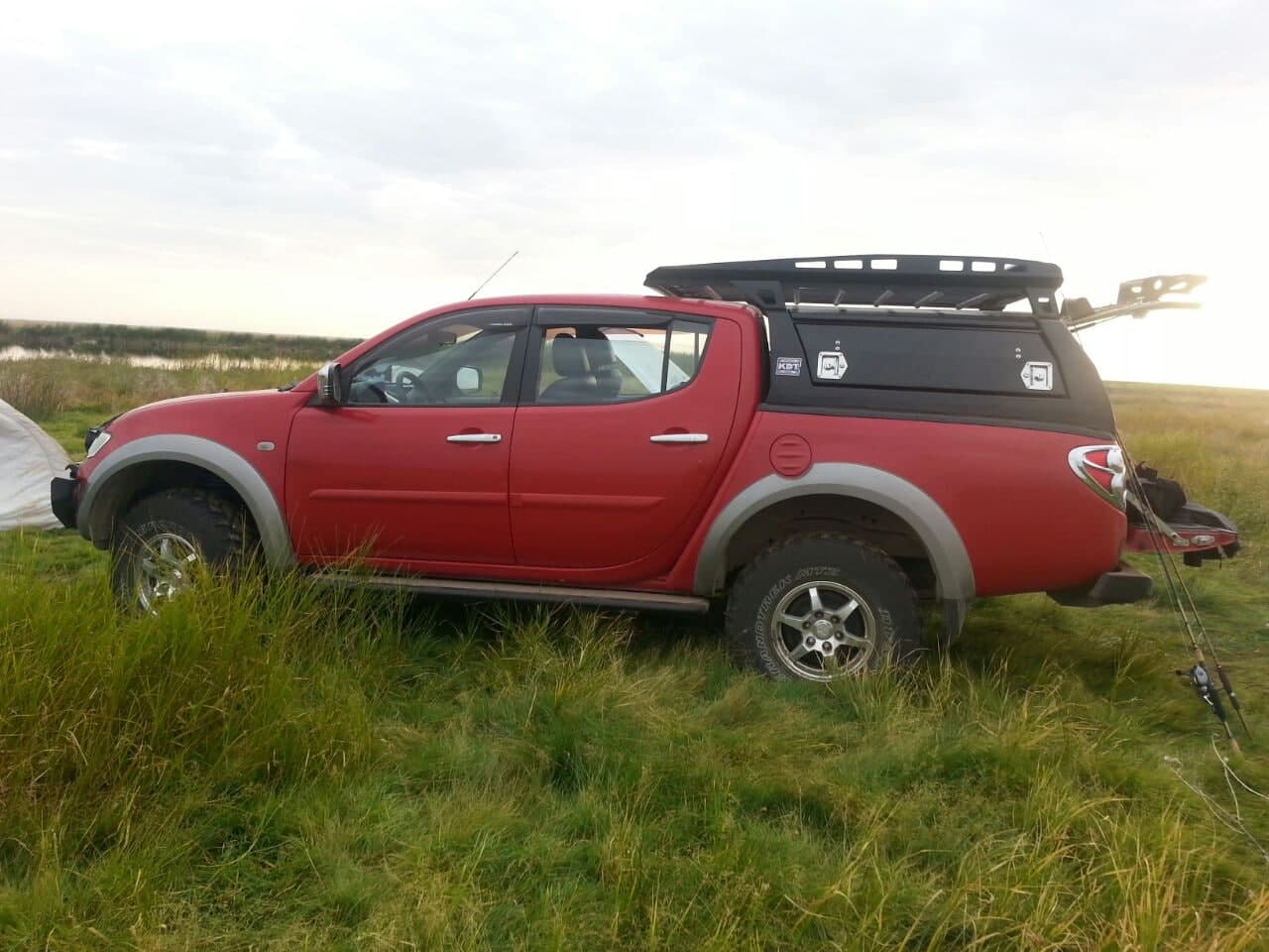 картинка Багажник короткий алюминиевый к кунгу экспедиционному 