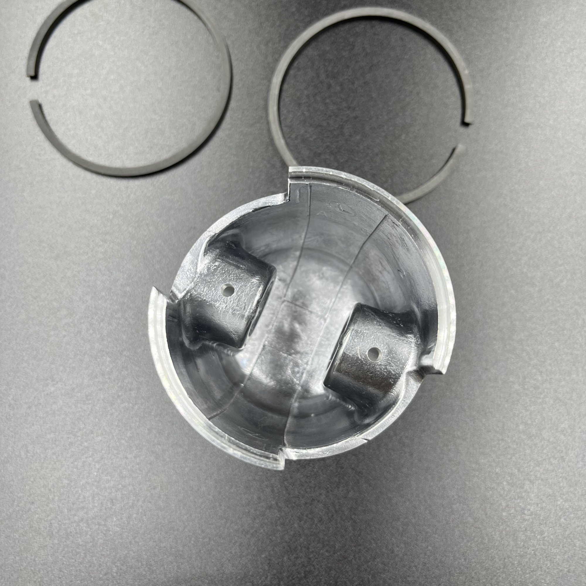 картинка Поршневой комплект Tohatsu 18 (STD) (PREMARINE)