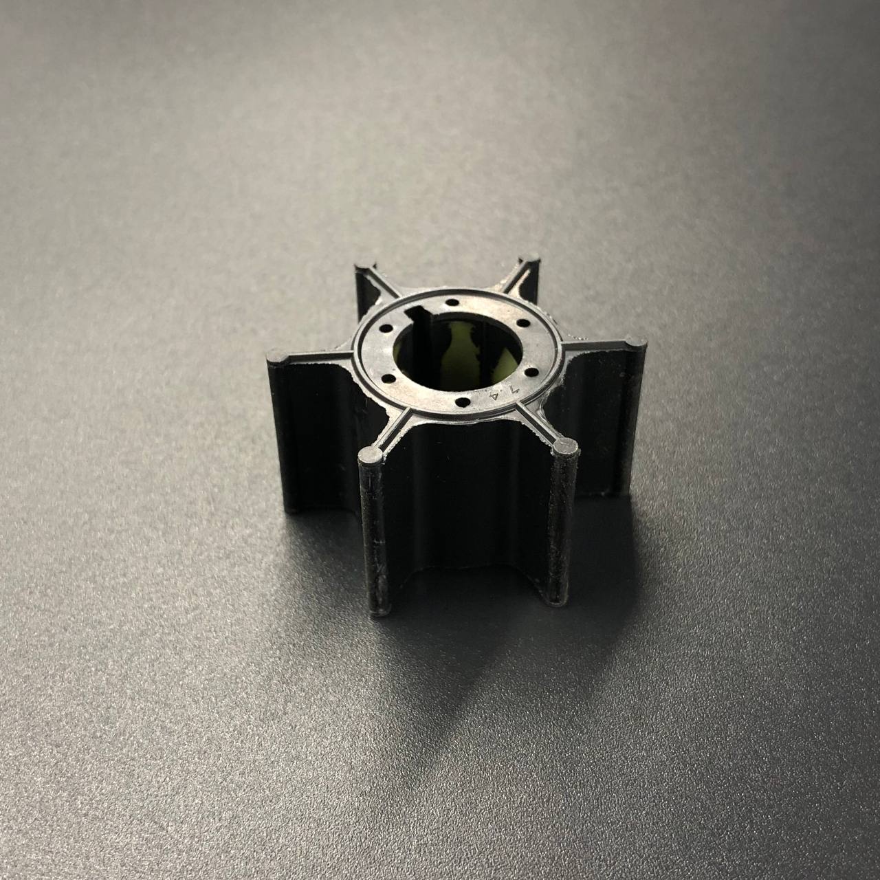 картинка Крыльчатка помпы охлаждения Yamaha E5D, E8D (Enduro) (Yamaha)