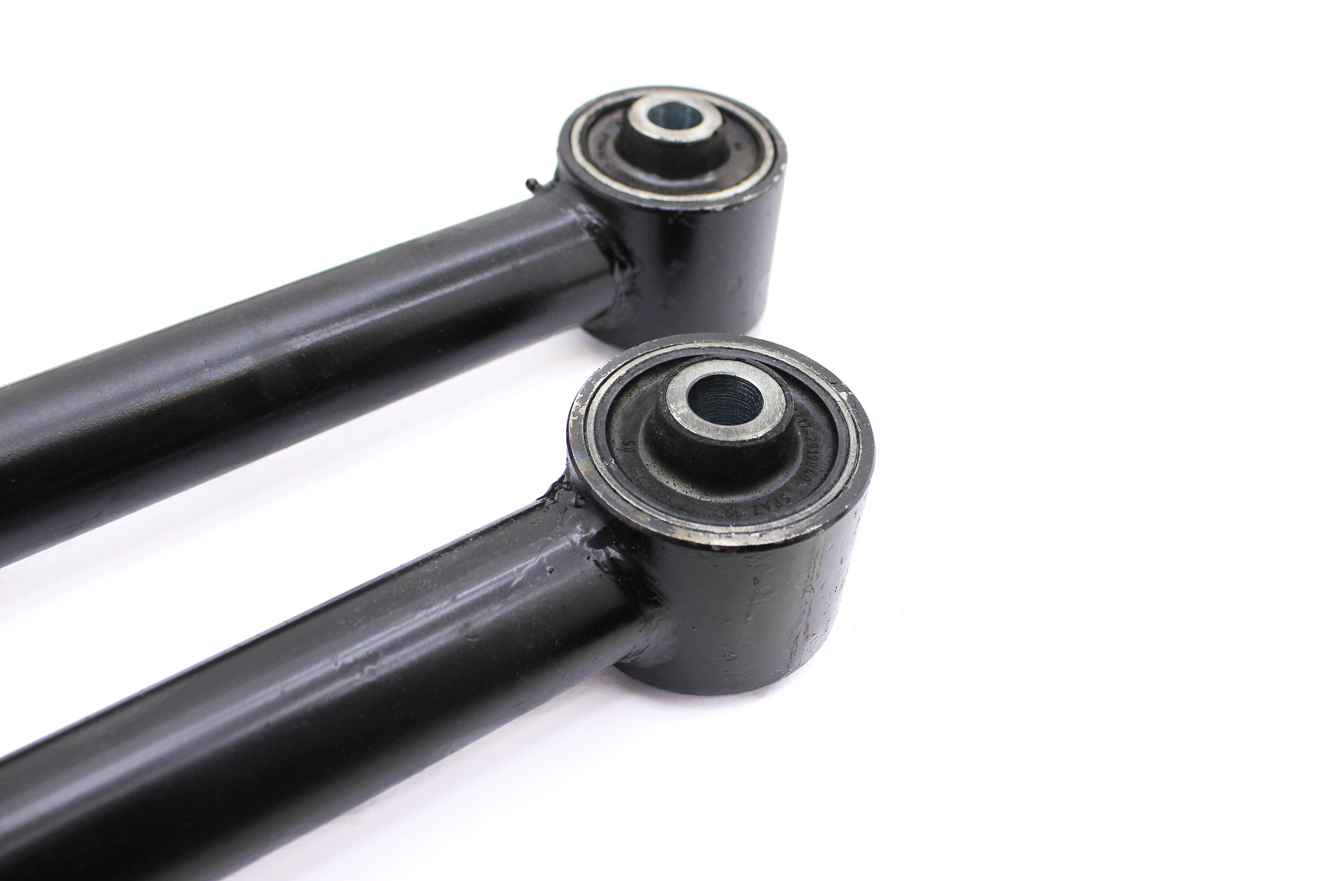 картинка Штанга реактивная ВАЗ 2101-07, Нива (комплект 5 шт, сайлентблоки полиуретан)